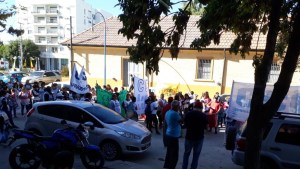 Con una marcha, piden la emergencia social y alimentaria en Río Negro