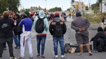 Imagen de Por la ola polar, organizaciones sociales suspenden los cortes programados en el puente carretero Neuquén – Cipolletti