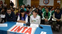 Imagen de Bariloche: Autoridades y trabajadores se unen contra el ajuste en el INTA