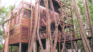 La casa isleña que es ejemplo de integración con el paisaje