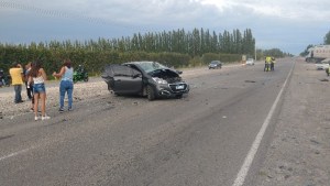 Ruta 22: un hombre está en terapia intensiva tras protagonizar un fuerte choque