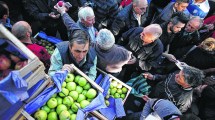 Imagen de Chacareros de la región harán un «frutazo» hoy en Plaza de Mayo