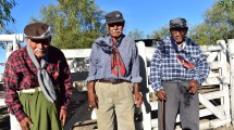 Imagen de Peones rurales toda la vida:   la historia de tres hermanos