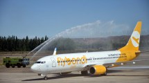 Imagen de Flybondi reinicia sus vuelos hacia Neuquén y Bariloche