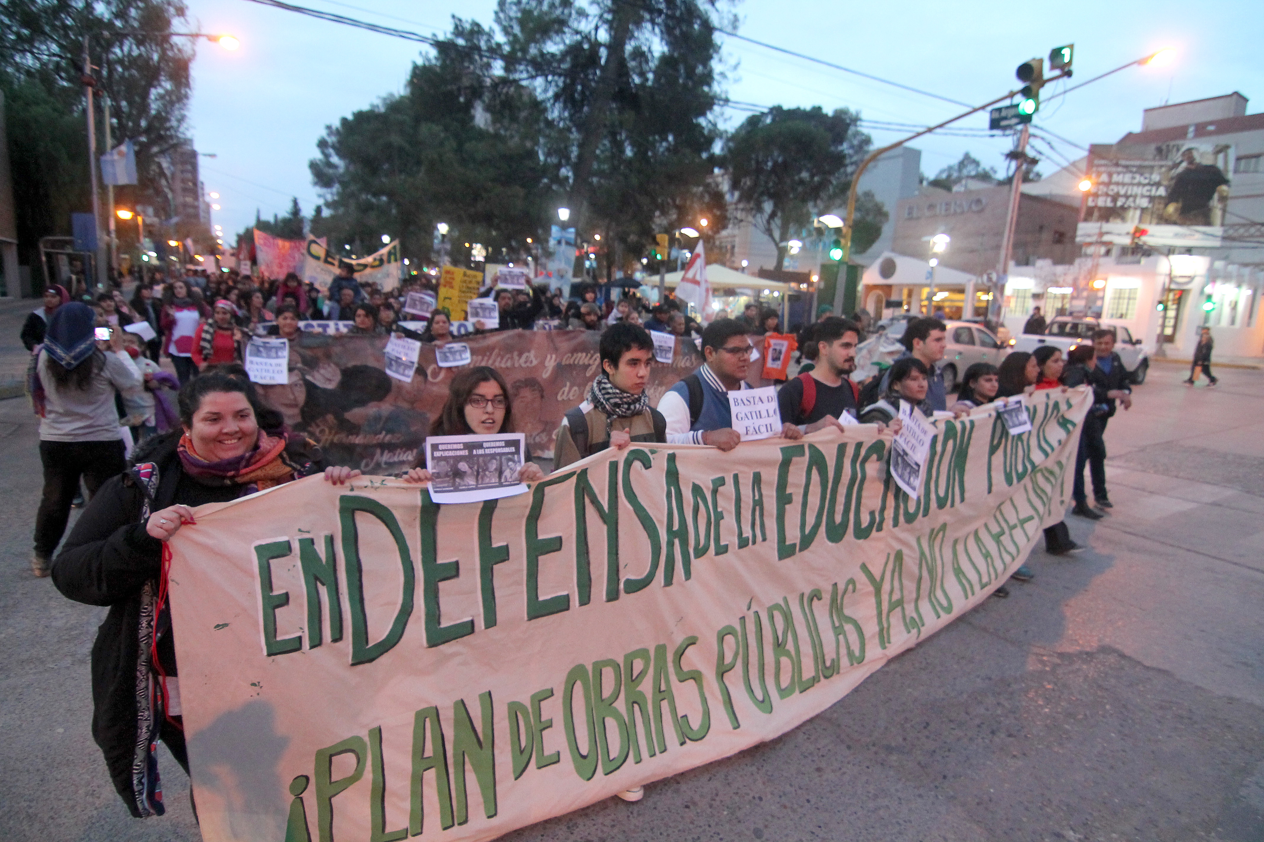 La marcha por la educación pública. Foto: Oscar Livera