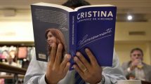 Imagen de Uno por uno los neuquinos y rionegrinos que menciona Cristina Fernández en su libro