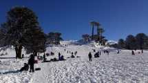 Imagen de #Invierno2019: Primeros Pinos ya abrió y 500 visitantes disfrutaron de la nieve