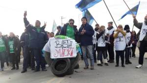 Los cortes y protestas en repudio a la visita de Macri a Neuquén