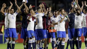 Copa América: Brasil va por la clasificación ante Venezuela