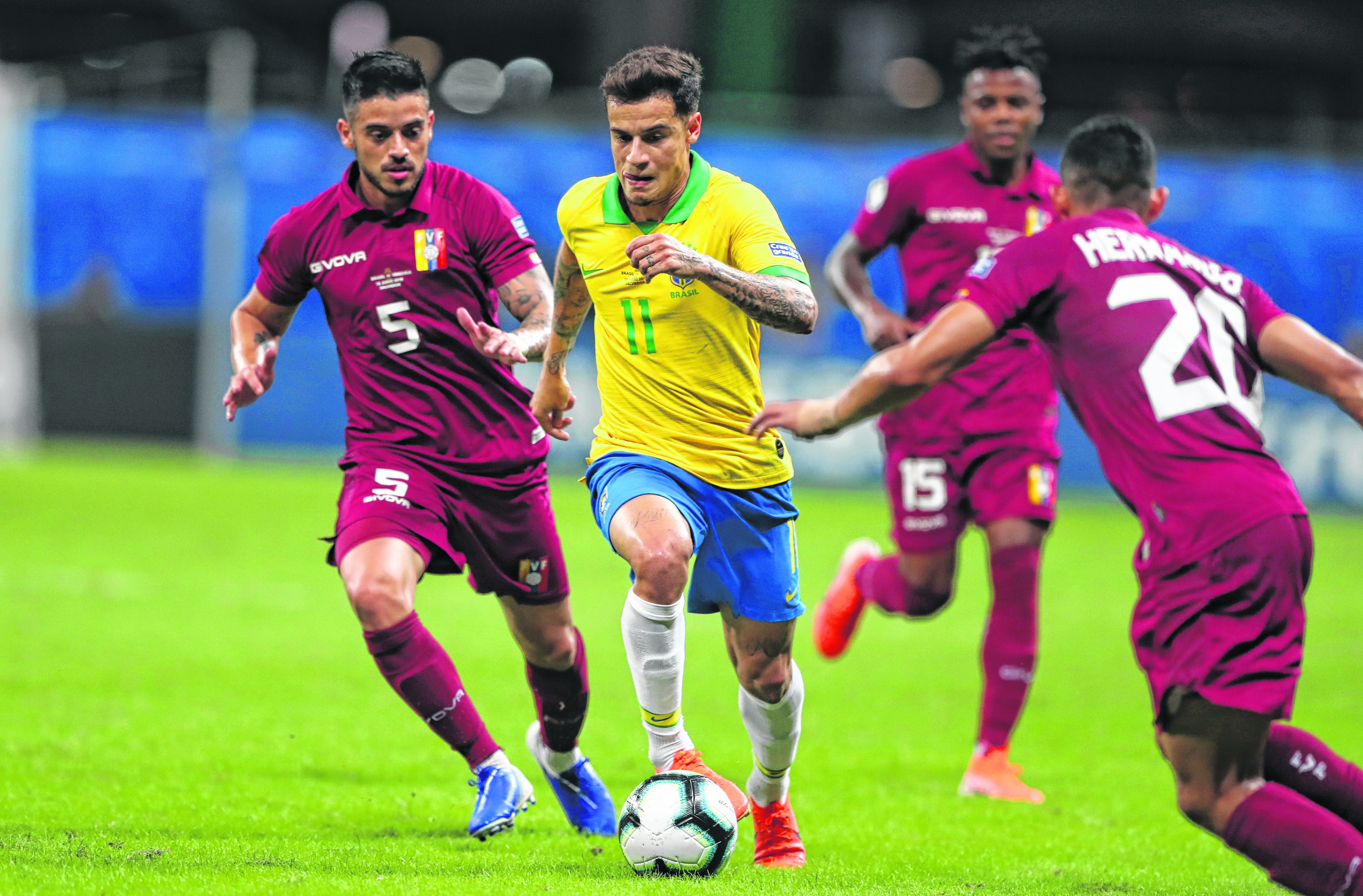 Coutinho es fundamental en el medio de Brasil.