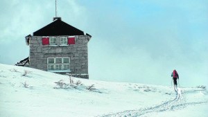 Trekking de invierno a los refugios