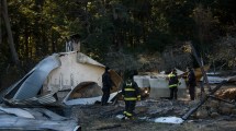 Imagen de Bariloche: sospechan que el incendio en un camping en Villa Mascardi fue intencional