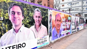 Polémica entre candidatos por las licencias  de campaña