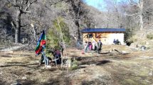 Imagen de Bariloche: mapuches ocupan un predio en el cerro Ventana