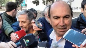 Bermúdez cuestionó las elecciones del Deliberante y bromeó con Pechi