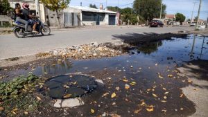 El municipio prepara acciones legales por los derrames cloacales