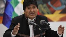 Imagen de En su carta de renuncia, Evo Morales pidió el retorno a la paz social