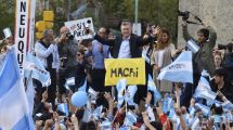 Imagen de Macri en Neuquen: la marcha #SiSePuede en fotos