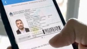 Lanzaron el DNI digital que podrá ser usado en el celular