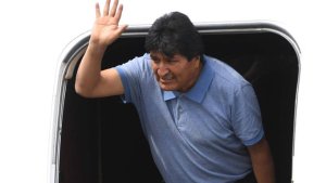 Evo Morales llegó a la Argentina: pedirá ser refugiado