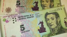 Imagen de Comienza el canje de los billetes de $5 de cara a su salida de circulación