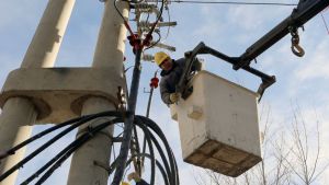 Las 500 viviendas de Roca sin electricidad desde la mañana por una falla