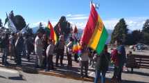 Imagen de Manifestación en Bariloche contra «el golpe de Estado en Bolivia»