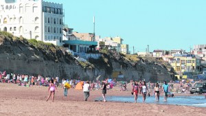 Las Grutas arranca la temporada veraniega a puro ritmo