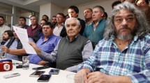 Imagen de Los gremios petroleros y las empresas acordaron extender la conciliación