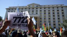 Imagen de Promulgaron los cambios a la ley de minería que habilita el uso de cianuro en Mendoza