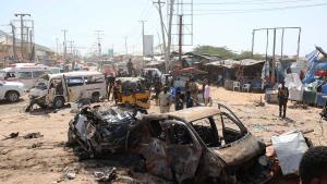 Atentado del fundamentalismo islamista dejó 94 muertos en Somalia