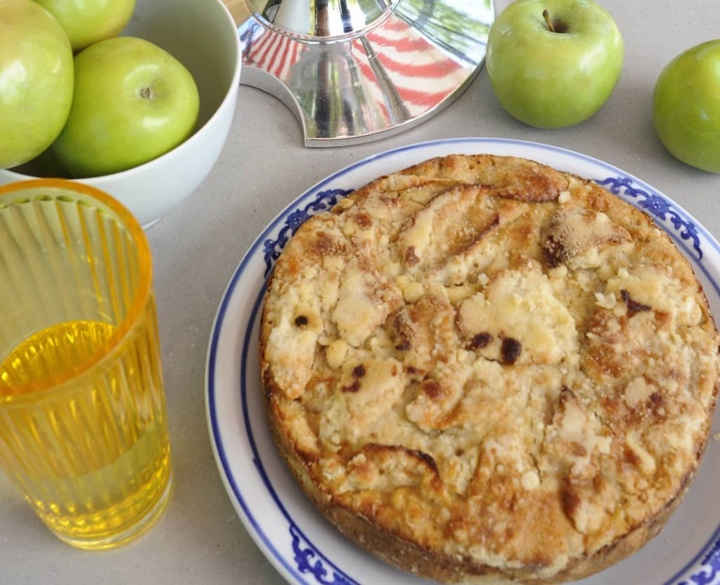 Torta fácil de manzanas por Jimena Monteverde