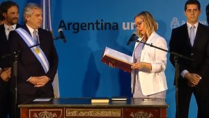 Alberto Fernández encabezó la jura de ministros del gabinete nacional