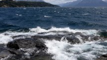 Imagen de Cómo fue el accidente del kayakista en el lago Nahuel Huapi