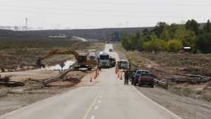 Comenzaron los arreglos de las rutas, pero la 237 seguiría cortada hasta mañana