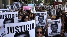 Imagen de Crimen de Villa Gesell: familiares y vecinos del joven marchaban por justicia