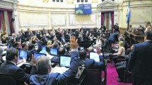 Imagen de El Senado aprobó la renegociación de la deuda externa