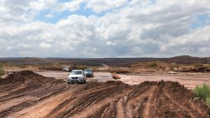 Inundación en Rincón de los Sauces: piden extrema precaución en las rutas