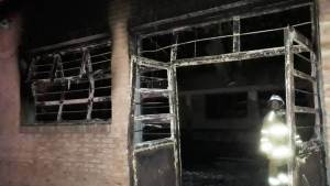 Sospechan que fue intencional el incendio del único secundario de Picún