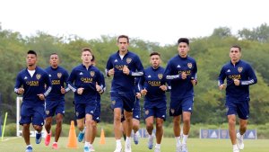 Boca visita a Colón: formaciones, hora y TV