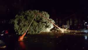 Una fuerte tormenta de granizo y viento golpeó a Huincul y Cutral Co