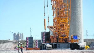 El primer parque eólico de Neuquén, casi listo