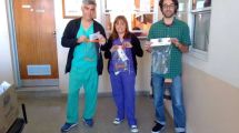 Imagen de Un grupo de jóvenes fabricó máscaras de protección para el hospital de Viedma