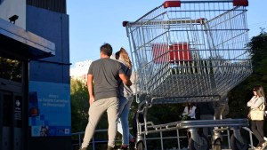 Las ventas de los supermercados de Neuquén subieron en cuarentena