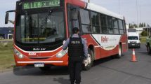 Imagen de Restricciones en Cipolletti: no hay controles al transporte público