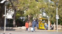 Imagen de Los tapabocas caseros se imponen frente al  costo de los barbijos