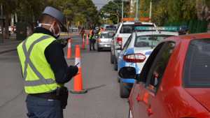 Piden el cese de los abusos policiales en los controles de Neuquén