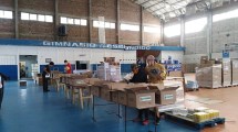 Imagen de El Banco de Alimentos junto a la UNCo entregaron 5 mil módulos alimentarios