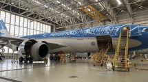 Imagen de Anuncian la fusión de Aerolíneas Argentinas y Austral Líneas Aéreas