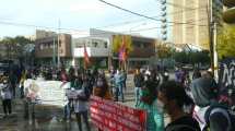 Imagen de Polémica por marcha en el centro de Neuquén con reclamos docentes y mineros